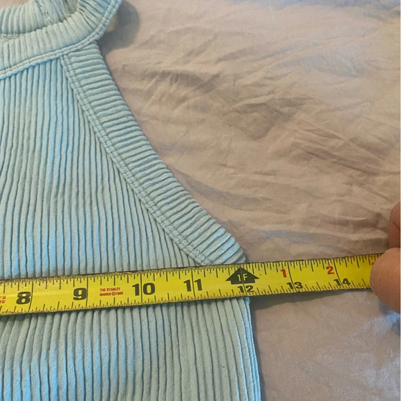 Aerie Real Good Crop Ribbed Tank Top Size M Mint Green Built In Shelf Bra Halter - Picture 5 of 6